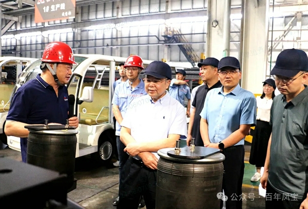 高拓到新利官方网站_新利(中国)股份有限公司重科调研指导科技创新工作
